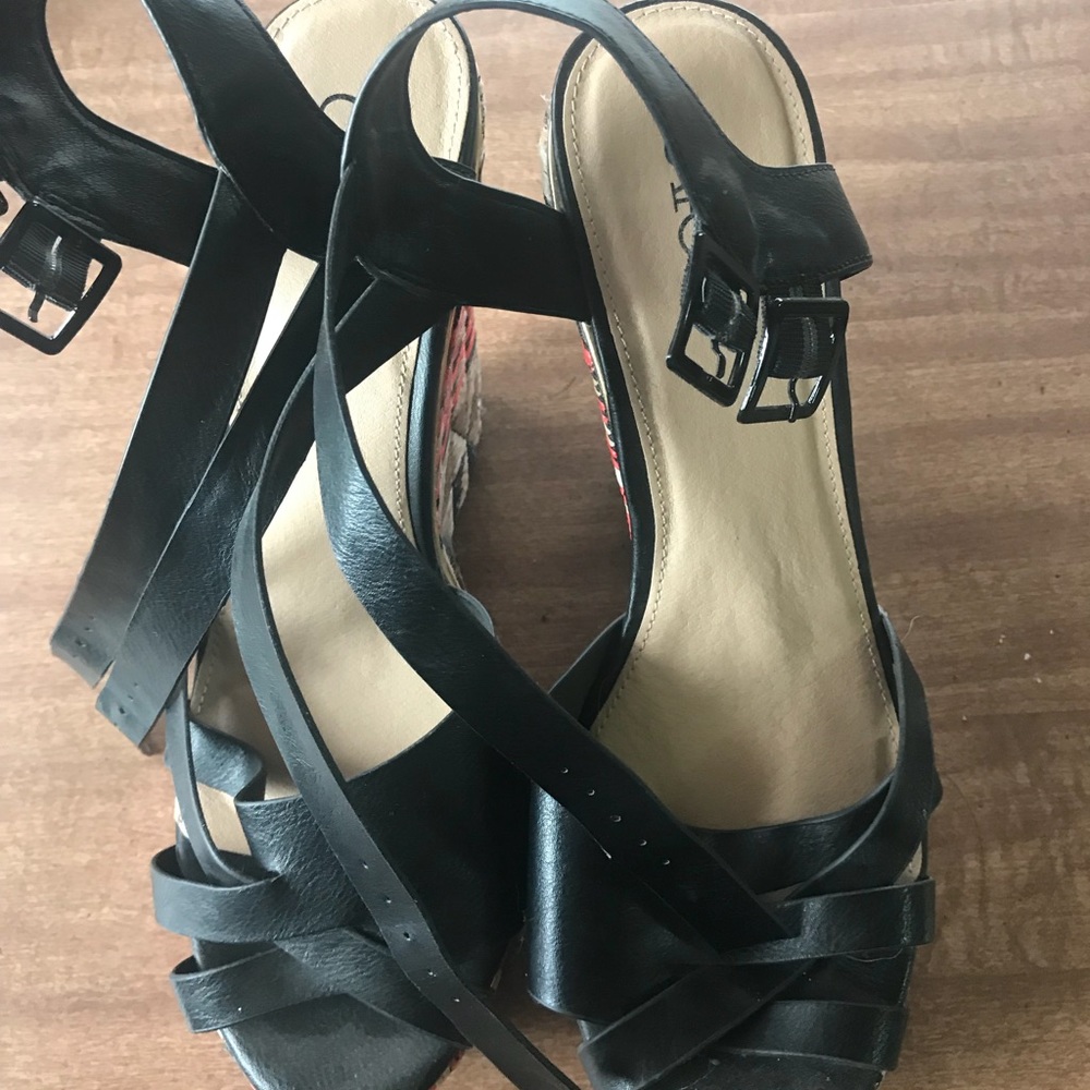 Cato wedges size 9M